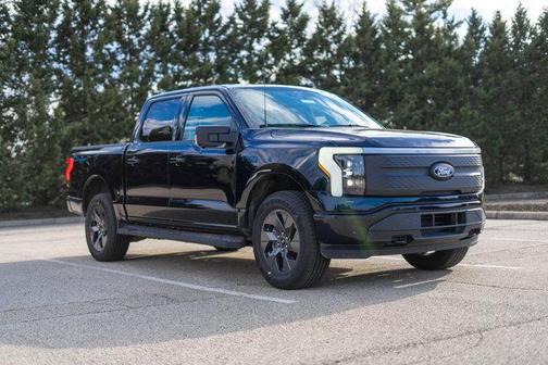 2025 Ford F-150 Lightning Flash