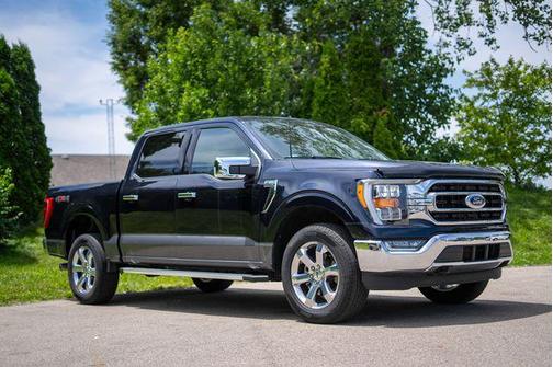 Antimatter Blue Metallic 2022 Ford F-150 XLT
