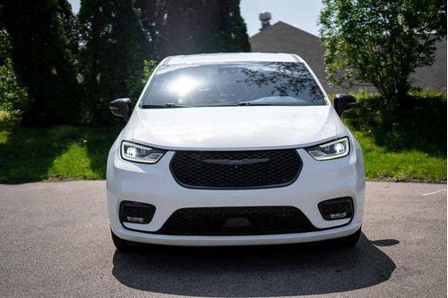 Bright White Clearcoat 2024 Chrysler Pacifica Hybrid S Appearance Pkg