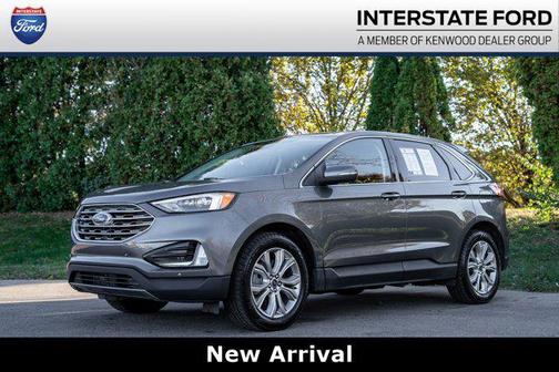 2022 Ford Edge Titanium