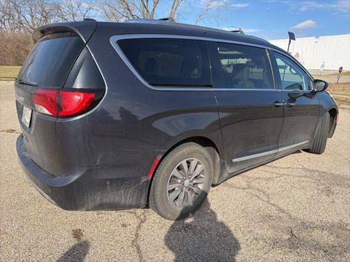 2019 Chrysler Pacifica Touring-L Plus