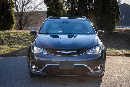 2019 Chrysler Pacifica Touring-L Plus