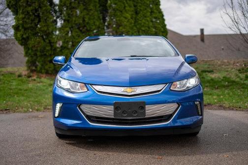 Kinetic Blue Metallic 2017 Chevrolet Volt LT