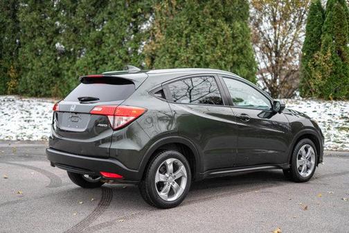 2017 Honda HR-V EX-L w/Navigation