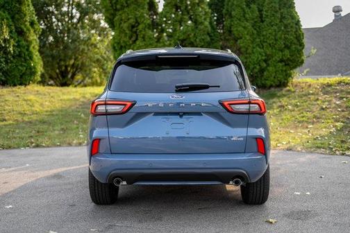 2025 Ford Escape ST-Line Elite