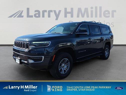 2023 Jeep Wagoneer L Base