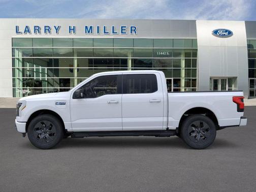 2025 Ford F-150 Lightning Flash