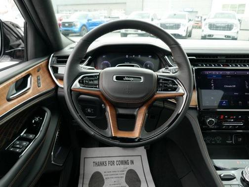 2025 Jeep Grand Cherokee L Summit