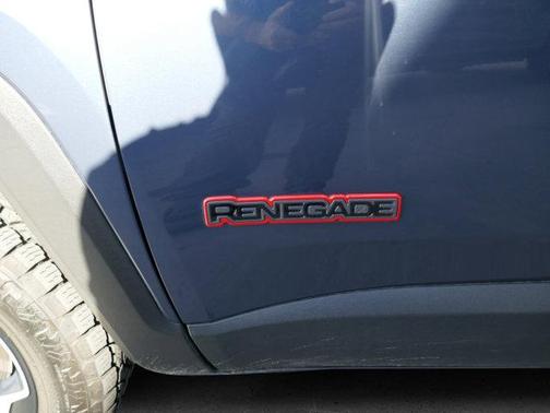 2021 Jeep Renegade Trailhawk