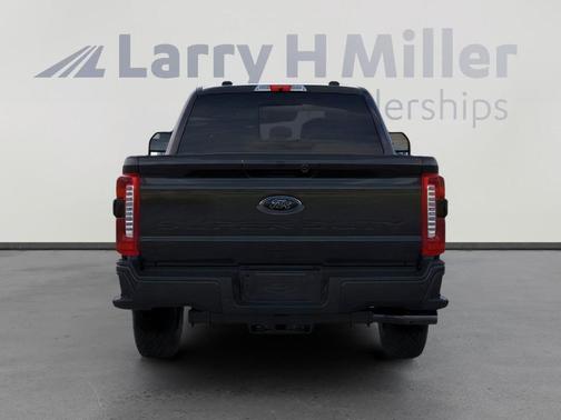 2025 Ford F-350 Lariat Super Duty