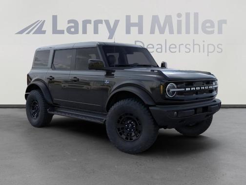 Shadow Black 2026 Ford Bronco Outer Banks