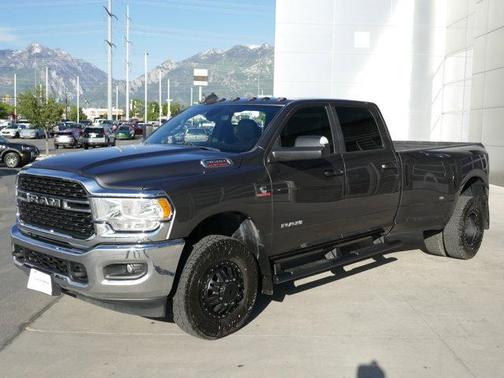 2022 RAM 3500 Big Horn