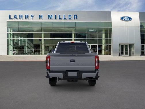 2025 Ford F-350 Lariat Super Duty