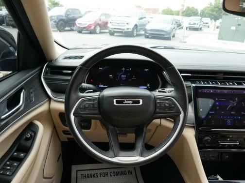 2022 Jeep Grand Cherokee Limited