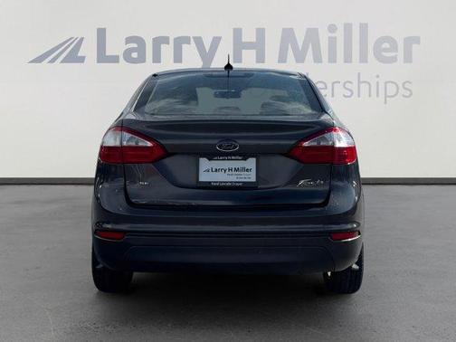 2017 Ford Fiesta SE