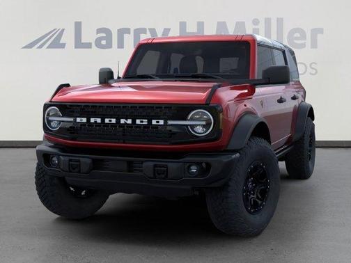 Ruby Red Metallic Tinted Clearcoat 2026 Ford Bronco Badlands