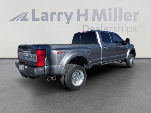 2022 Ford F-450 Platinum