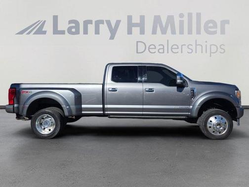 2022 Ford F-450 Platinum