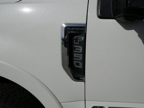 2022 Ford F-350 Platinum