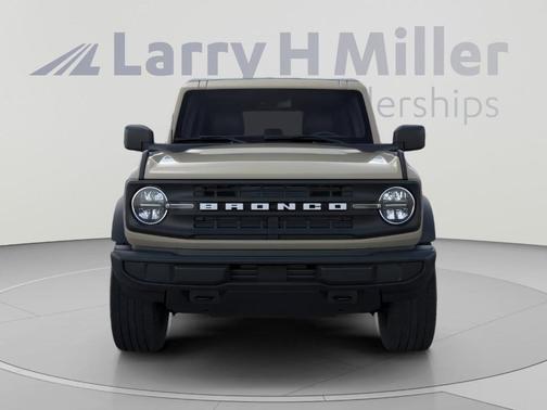 Desert Sand 2026 Ford Bronco Base