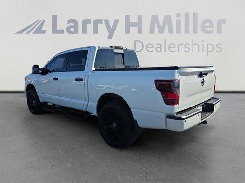 2018 Nissan Titan SV