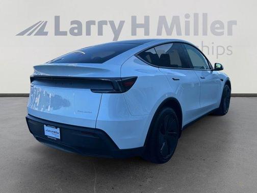 2026 Tesla Model Y Long Range
