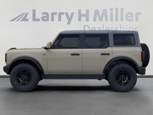 Beige 2026 Ford Bronco Outer Banks