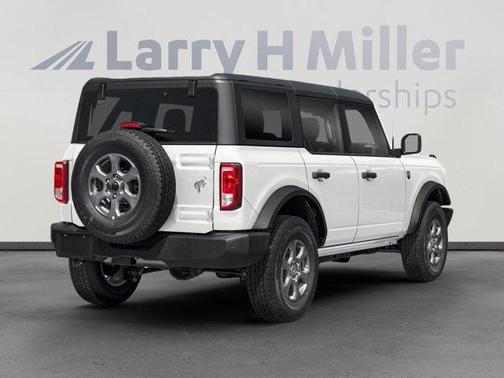 Oxford White 2026 Ford Bronco Big Bend