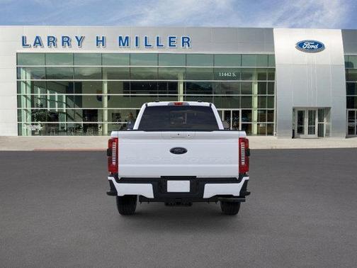 2026 Ford F-350 Lariat Super Duty