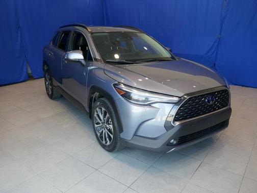 2022 Toyota Corolla Cross XLE