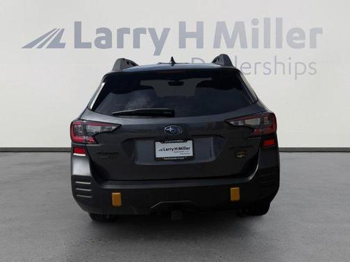 Magnetite Gray Metallic 2025 Subaru Outback Wilderness