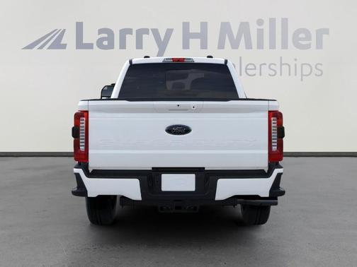 2025 Ford F-350 Lariat Super Duty