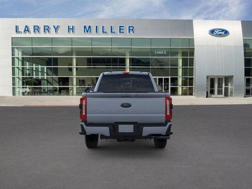 2025 Ford F-350 Lariat Super Duty