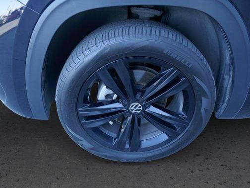 2023 Volkswagen Atlas 3.6 V6 SEL R-Line Black