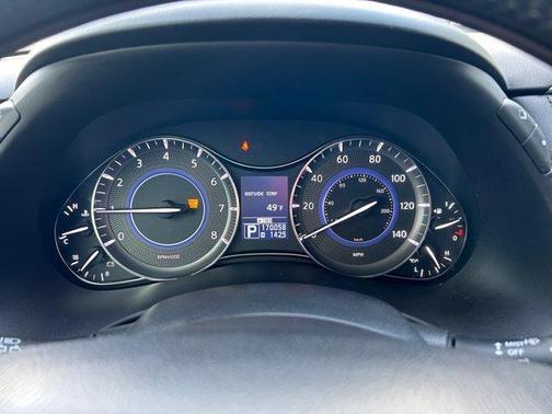 2012 INFINITI QX56 Base