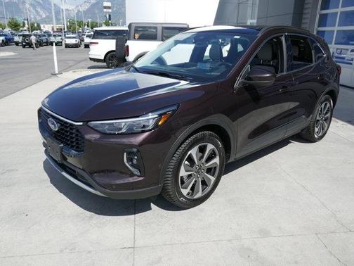 2023 Ford Escape Platinum