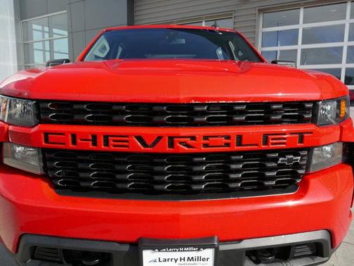 2021 Chevrolet Silverado 1500 Custom