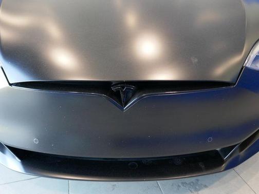 2020 Tesla Model S Performance