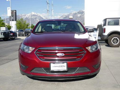 2016 Ford Taurus Limited