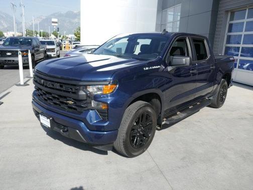 2022 Chevrolet Silverado 1500 Custom