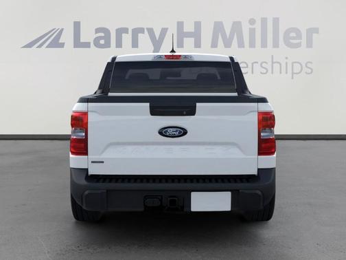 Oxford White 2026 Ford Maverick XLT