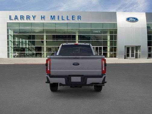 2025 Ford F-350 Lariat Super Duty