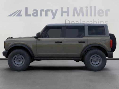 2025 Ford Bronco Base