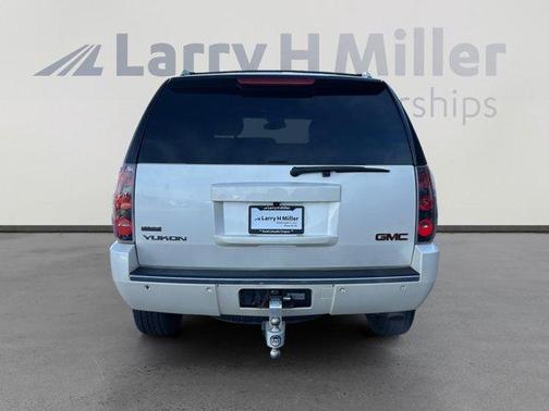 2010 GMC Yukon Denali