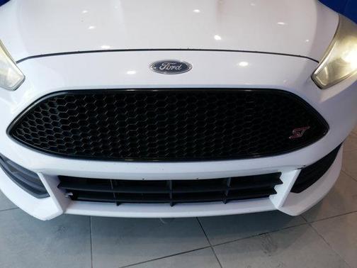 2017 Ford Focus ST Base