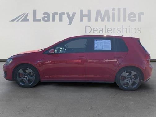 2017 Volkswagen Golf GTI SE 4-Door