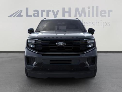 Dark Matter Gray Metallic 2026 Ford Expedition Max Platinum