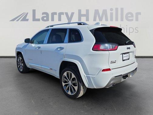 2019 Jeep Cherokee Overland