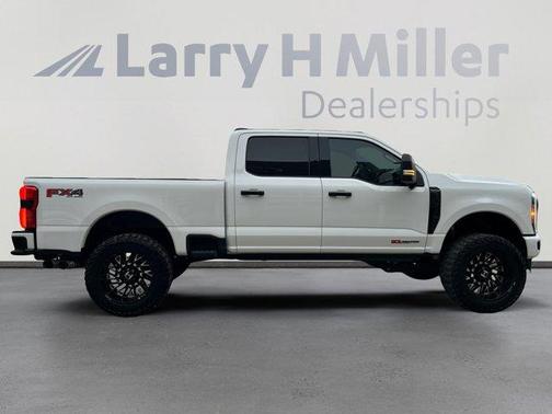 2023 Ford F-350 Platinum