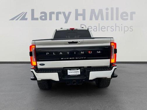 2023 Ford F-350 Platinum